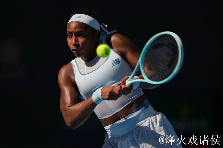 高芙2-1力克本西奇 中网九连胜强势晋级女单八强 高芙2-1力克本西奇 中网九连胜强势晋级女单八强